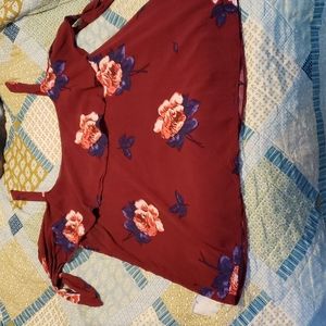 💥final price💥 Maurices XL cold shoulder top